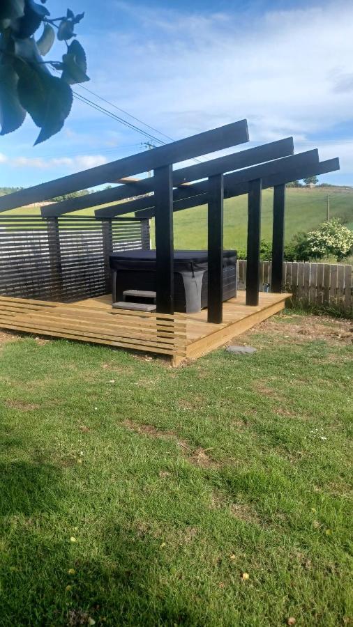 Valley Lodge 3 Bedroom Retreat In Craigantlet Hills Belfast Exteriör bild