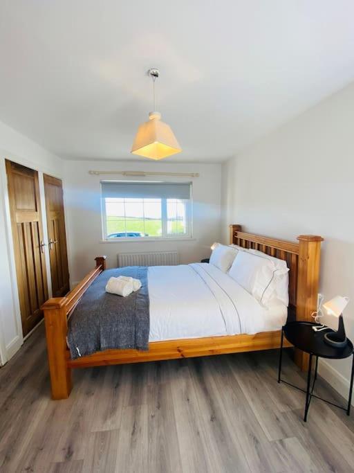 Valley Lodge 3 Bedroom Retreat In Craigantlet Hills Belfast Exteriör bild
